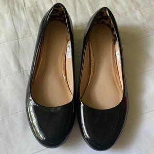 Black flats with hidden heel